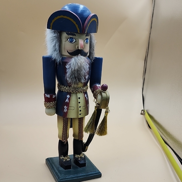 captain with saber nutcracker 13" tall - Picture 1 of 8